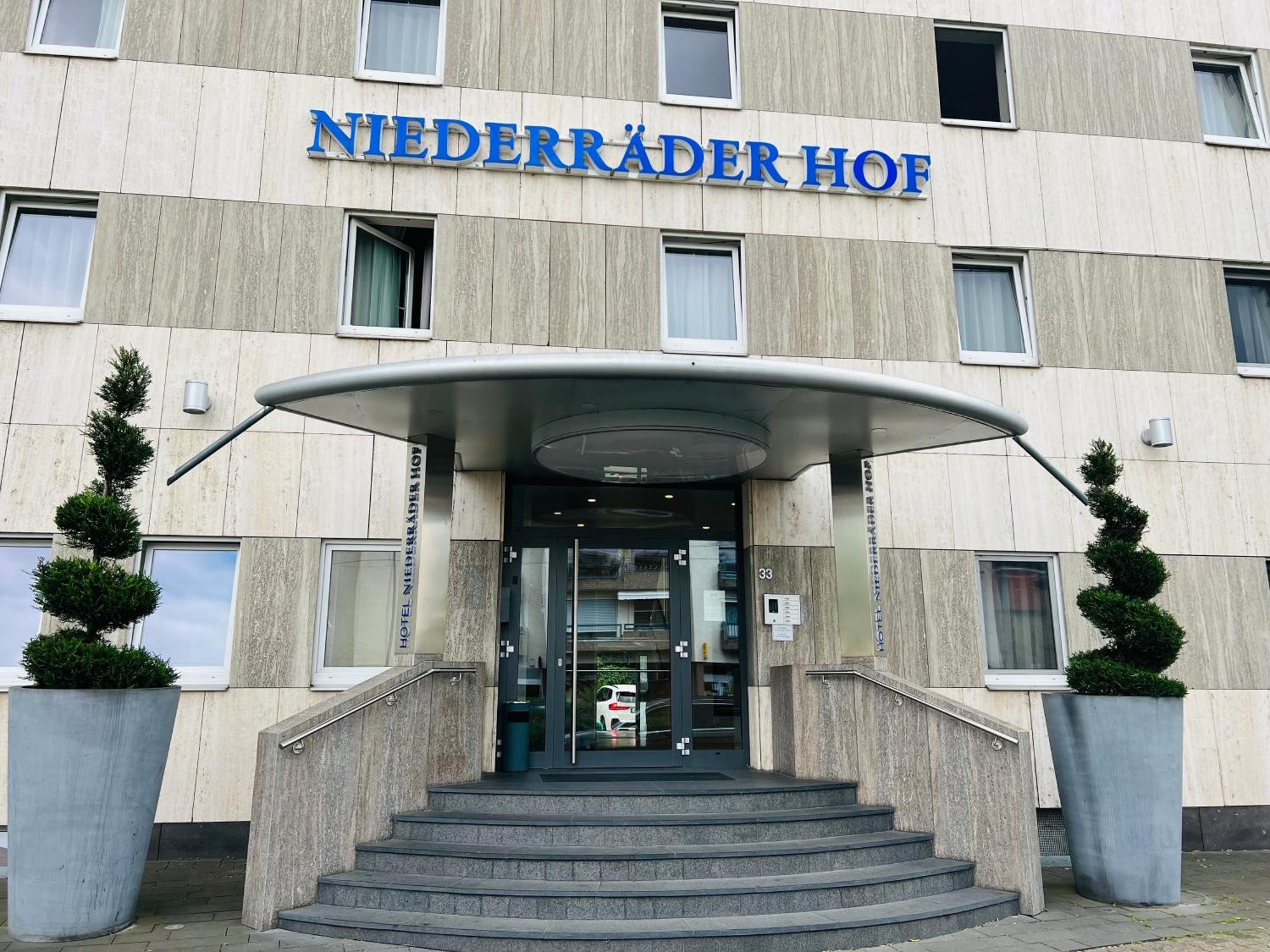 Hotel Niederräder Hof Frankfurt am Main Exterior foto