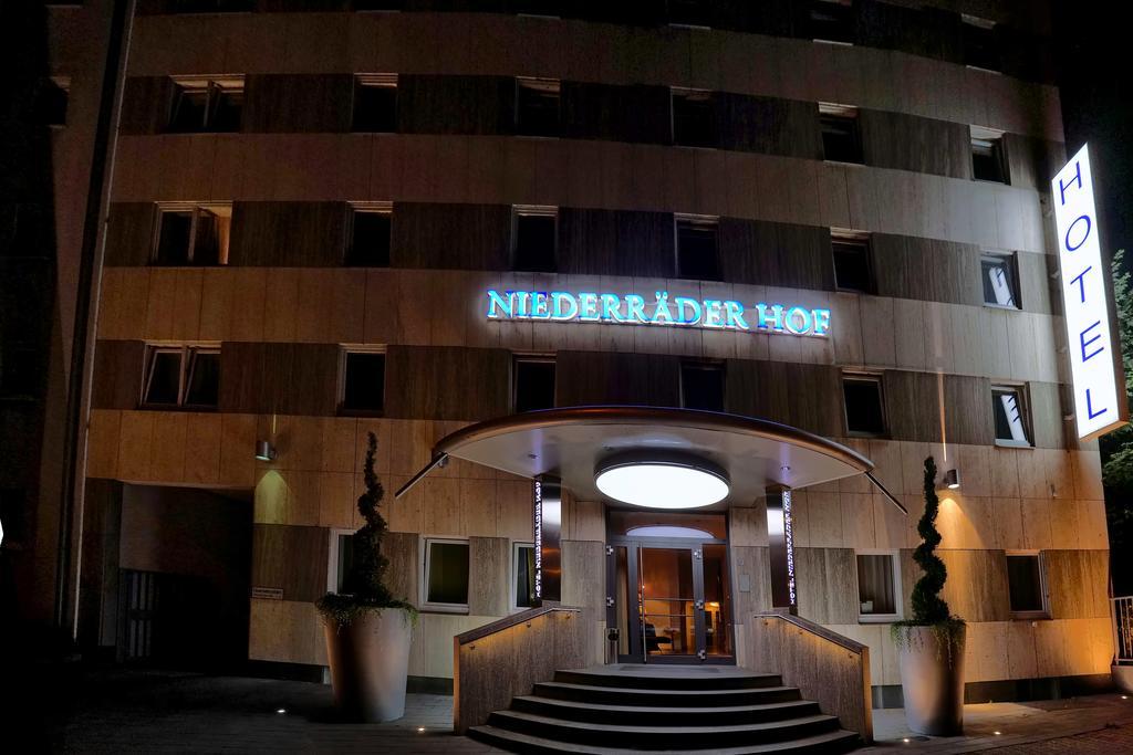 Hotel Niederräder Hof Frankfurt am Main Exterior foto