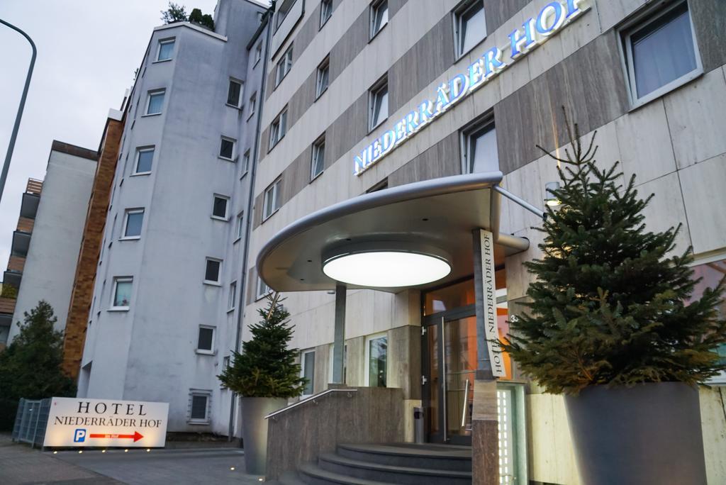Hotel Niederräder Hof Frankfurt am Main Exterior foto